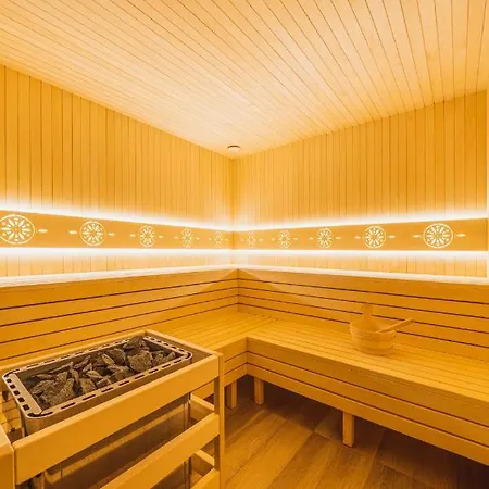 Sadelski Dwor Medical & 4* מורזאסיחלה