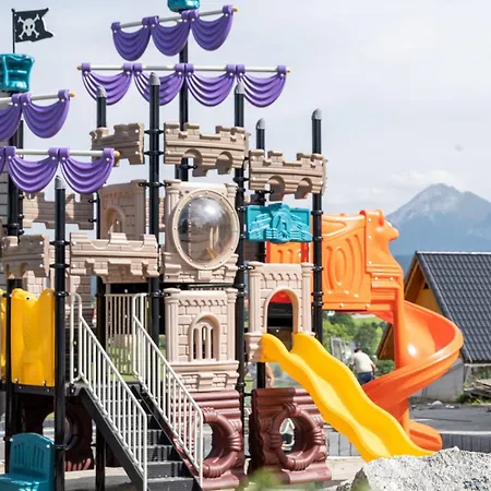 Sadelski Dwor Medical & 4*