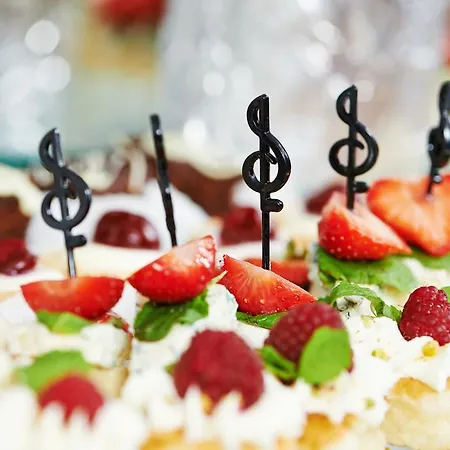 מלון דירות Sadelski Dwor Medical &